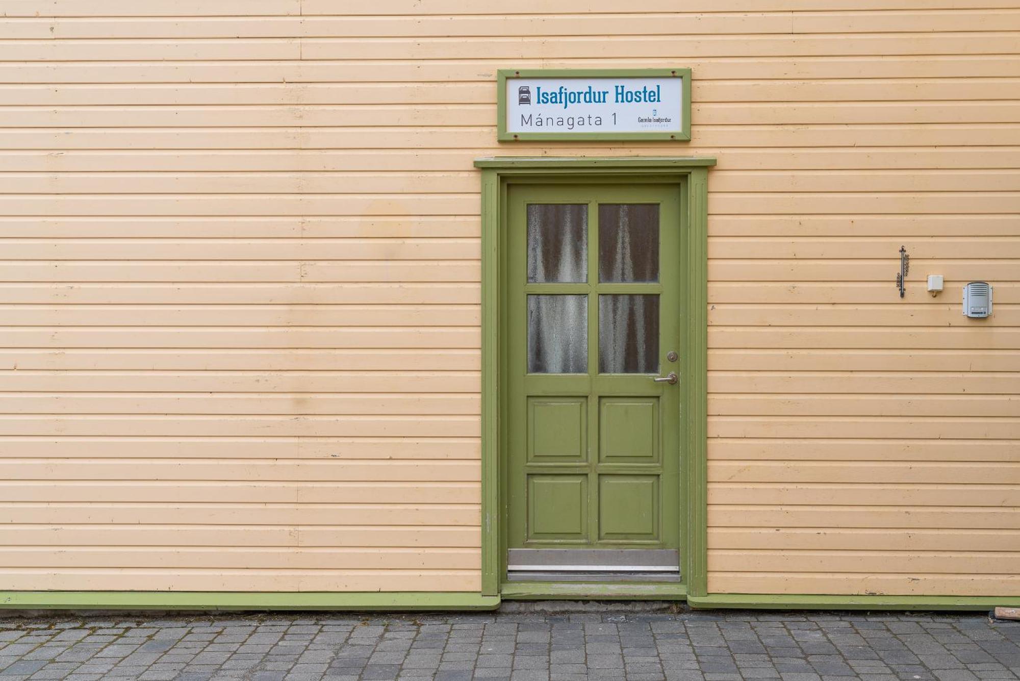 Isafjordur Hostel Bagian luar foto