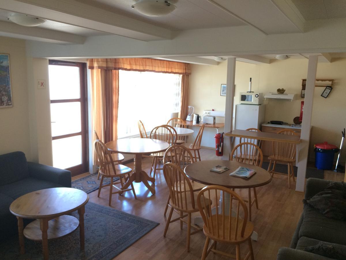 Isafjordur Hostel Bagian luar foto